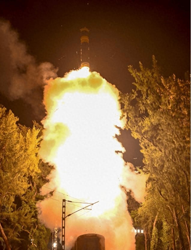 皇冠信用网代理注册_歼35确认上国产航发后皇冠信用网代理注册,印度的天又塌了:巴铁还不满足想要更好的