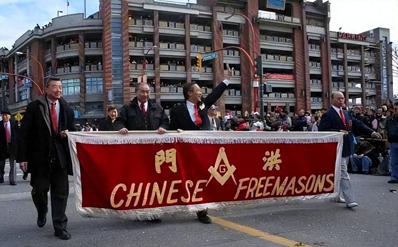 皇冠信用网哪里申请_洪门成立“除奸队”皇冠信用网哪里申请，消灭台独！赖清德傻眼了，洪门究竟有多厉害