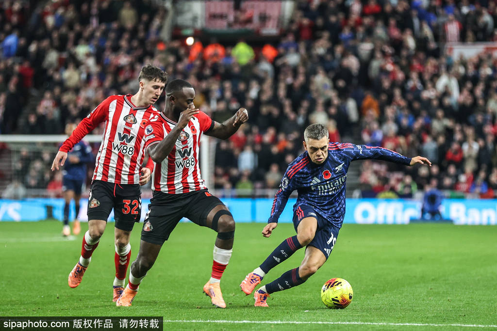 皇冠皇冠信用网平台_10连胜终结皇冠皇冠信用网平台！英超-萨卡破门 阿森纳2-2遭桑德兰补时绝平