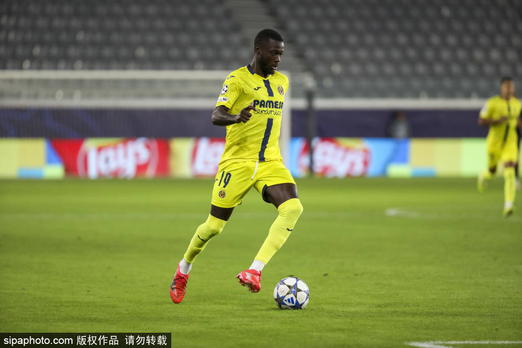 皇冠信用网怎么申请_全运会U20男足：山东队无缘决赛皇冠信用网怎么申请，落败背后的故事与挑战