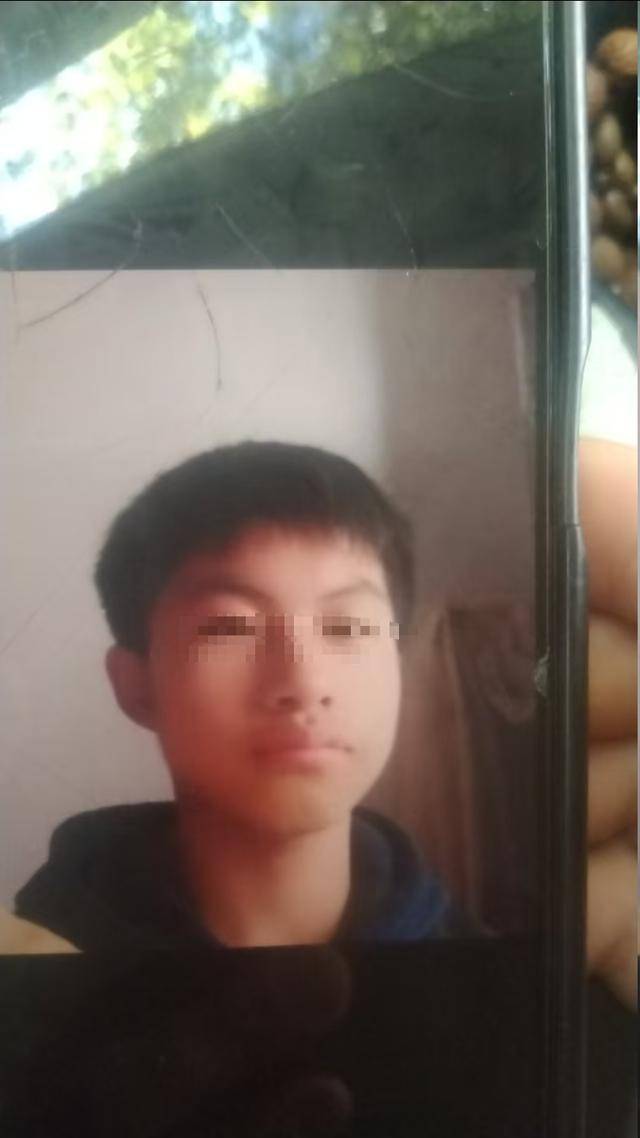 皇冠信用网注册网址_山西15岁少年被诱骗至柬埔寨？ 社交账号发来信息： 找三人来换他皇冠信用网注册网址，要么20万赎人