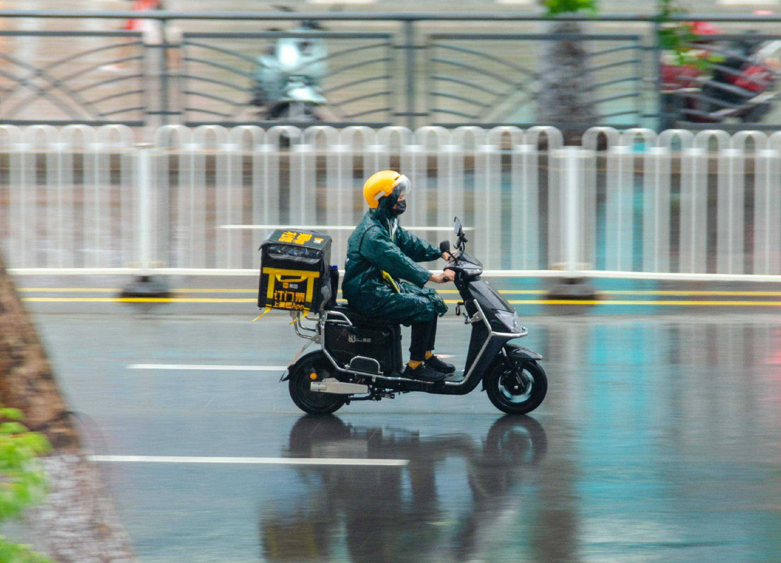 皇冠信用网_你的外卖小哥皇冠信用网，是一名儿科医生