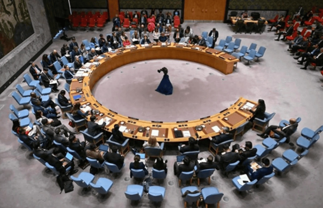 皇冠信用网可以占几成_13:0！特朗普感谢中俄弃权皇冠信用网可以占几成，而没有使用一票否决权，美方提案获安理会通过