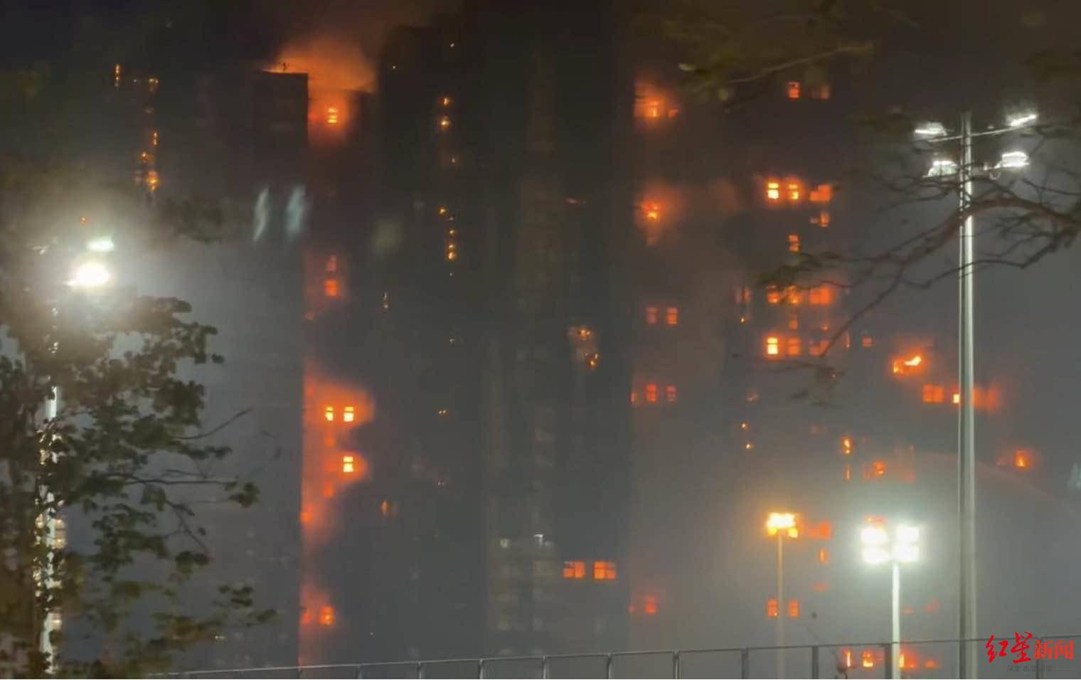 皇冠信用登2代理_4小时内火警连升三级的宏福苑：单户最大面积44.9平方米皇冠信用登2代理，大维修启动超1年，业主称被困者老人较多