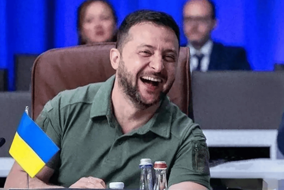 皇冠信用网在线申请_被逼到墙角后皇冠信用网在线申请，泽连斯基猛烈反击特朗普，一句话怼得西方集体失声！