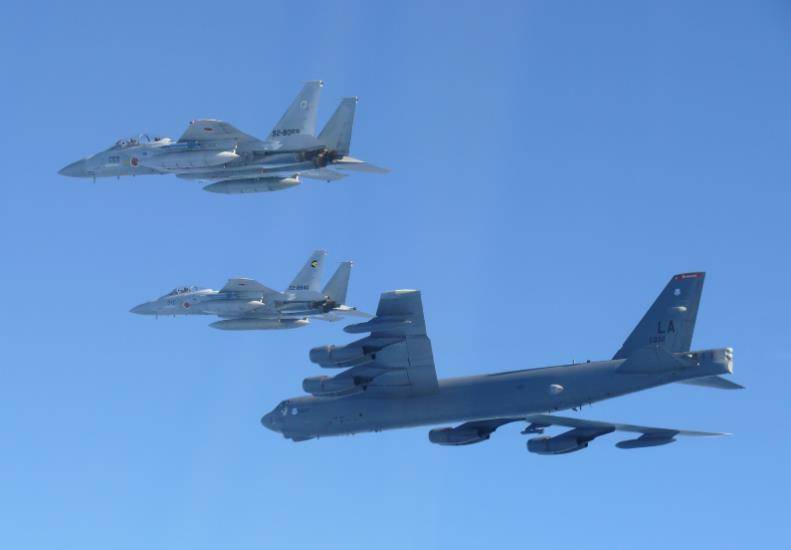 如何申请皇冠信用网_美轰炸机来了如何申请皇冠信用网，不许中国改变现状？遇上歼16，将重现猎火鸡名场面