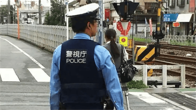 皇冠信用网最新地址_要对百万在日华人动手？日本挑衅升级皇冠信用网最新地址，中国连发两道紧急预警