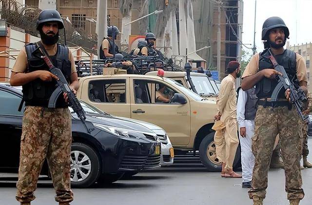 皇冠信用网会员账号_血债血偿！中巴情报网激活皇冠信用网会员账号，巴军3天击毙216人，却遭到残忍报复