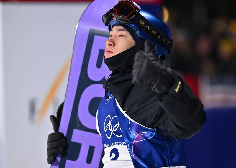 皇冠信用网会员开户_中国队首枚奖牌皇冠信用网会员开户！米兰冬奥单板滑雪男子大跳台 苏翊鸣摘铜