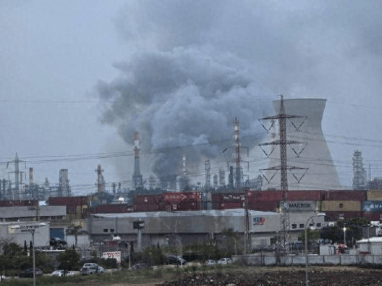 皇冠信用网开户_伊朗66轮反击落下皇冠信用网开户，美方保证：不攻击伊朗能源基础设施，未来或解除伊朗石油限制