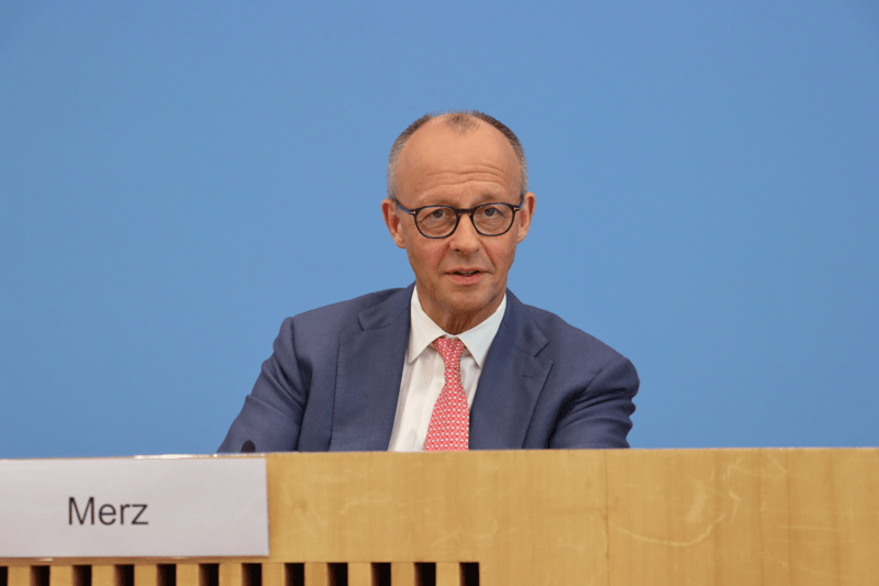 皇冠登录地址_德国选择党再下一城皇冠登录地址,基民盟输光一个州,默茨怎么办?
