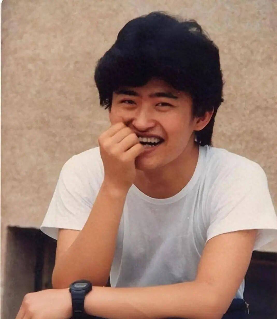 皇冠信用网足球代理_刘欢最瘦时只有104斤皇冠信用网足球代理,其妻称外传“嗜酒致病”不准确;网友泪别:《甄嬛传》OST演唱者全部离世,今天恰逢姚贝娜45岁冥诞